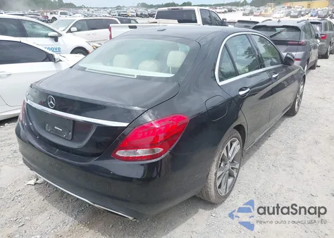 2016 Mercedes-Benz C 300 Luxury/Sport из США, поврежденный, VIN 55SWF4JB8GU133180